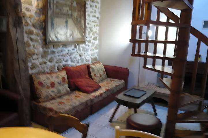 Location de vacances pour 11 personnes, avec jardin ainsi que sauna et jacuzzi, adapté aux familles dans vallée d'Aspe - 4