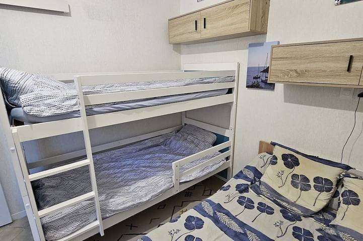 Apartamento entero, Le Cabanon Bleurivage Bord de mer Calanque des Figuiéres in Ensuès-la-Redonne, Costa mediterránea (Francia)