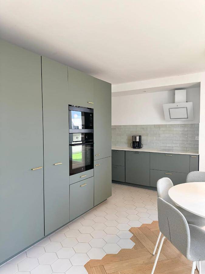Gîte pour 6 personnes, avec terrasse à Saint-Jacques-de-la-Lande - 3