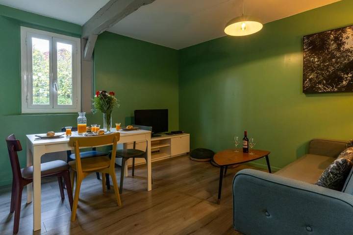 Gîte pour 4 personnes, animaux acceptés à Aire-sur-l'Adour - 2