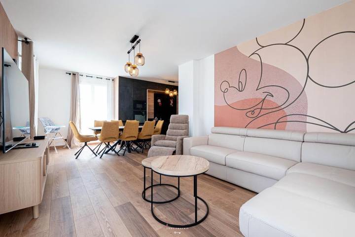 Ferienwohnung für 12 Personen, mit Terrasse und Seeblick sowie Ausblick in Disneyland Paris - 2