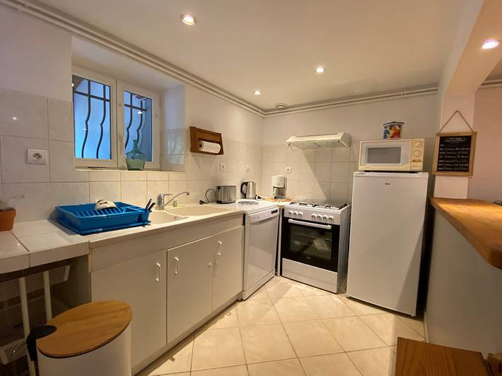 Gîte pour 6 personnes, avec jardin et terrasse dans Allier - 4