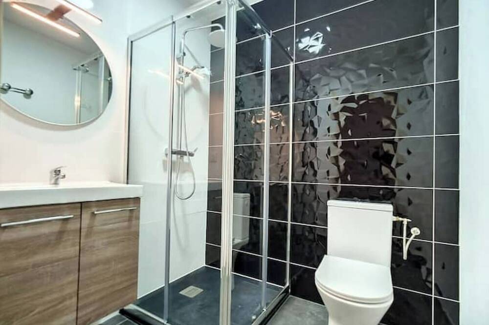 10 minutes from the Futuroscope - Guest house with pool and spa in Marigny-Brizay, Vienne