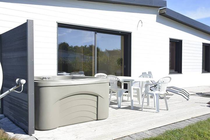 Maison de vacances pour 6 personnes, avec jardin ainsi que terrasse et jacuzzi à Névez