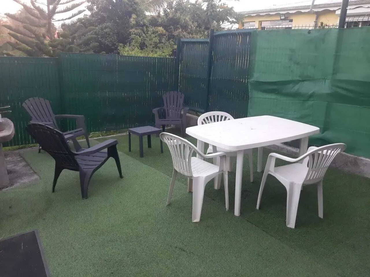 Estudio entero, Estudio acogedor en Les Abymes, 25 m² con terraza in Les Abymes, Guadalupe