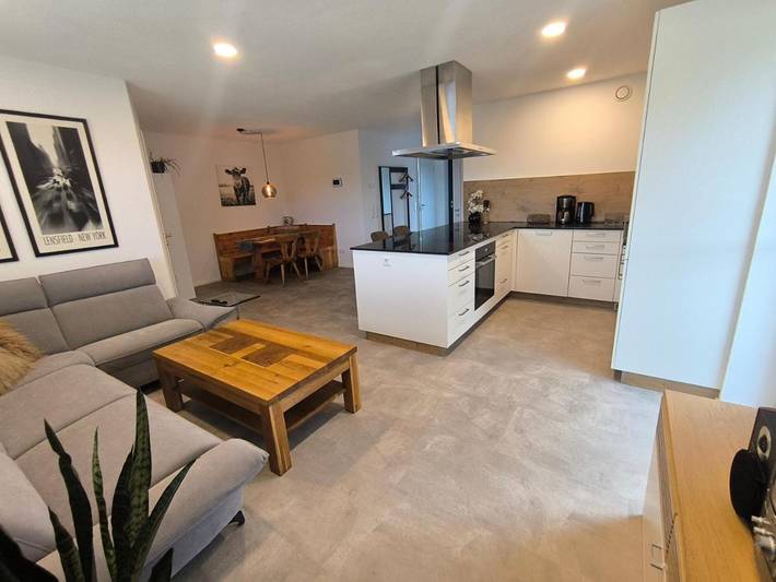 Ferienwohnung für 2 Personen, mit Garten und Ausblick sowie Terrasse und Seeblick, mit Haustier - 1