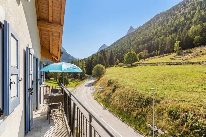 Ganze Wohnung, V Buet 53: Beside Ski Lift; Pool, Sauna & Gym in Vallorcine, Region Bonneville