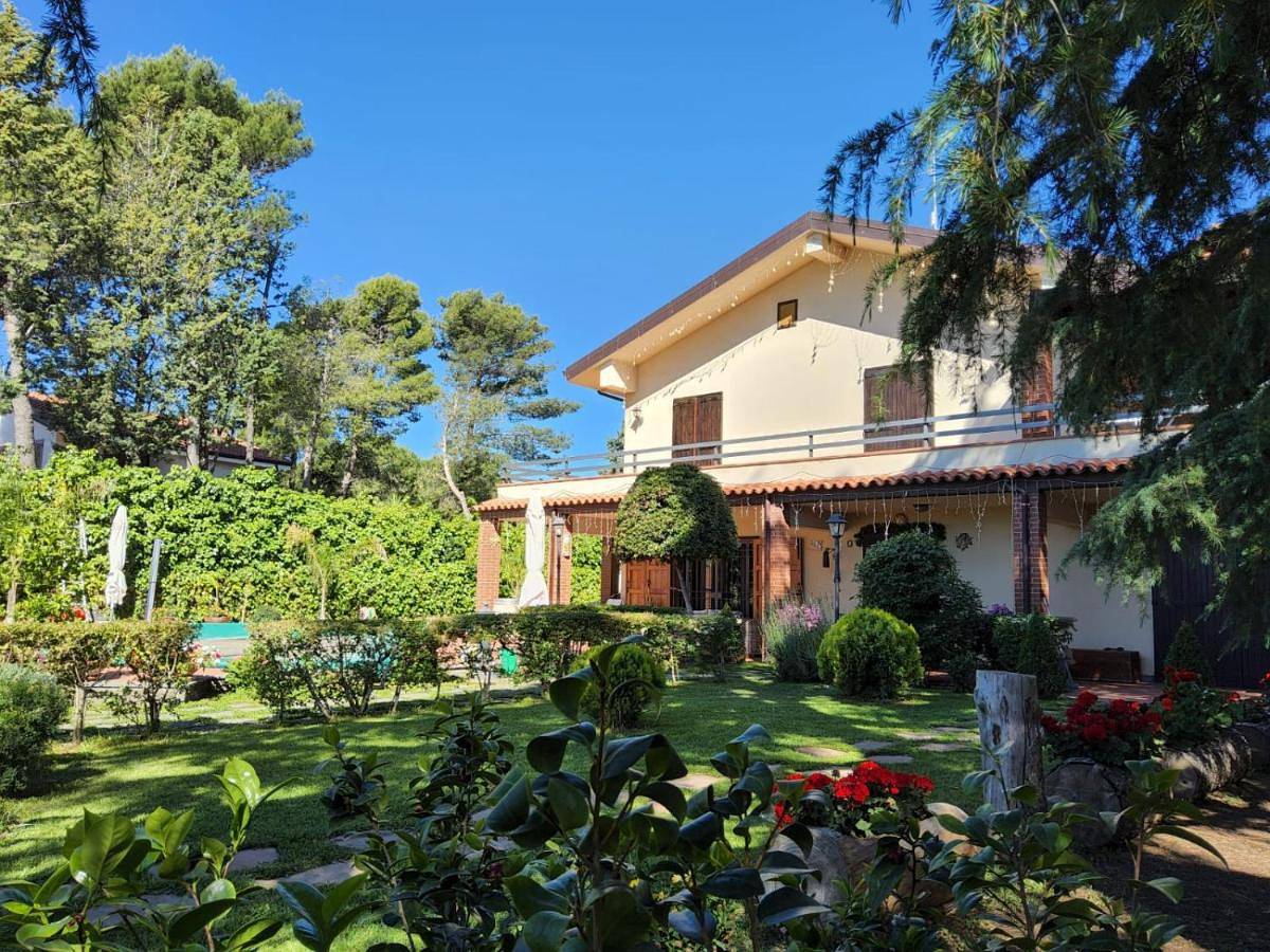 Villa con Piscina Villa Scott del bernese in Nicolosi, Etna