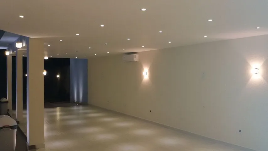 Vacation house for 40 people, with yard and hot tub as well as sauna, with pets - 1