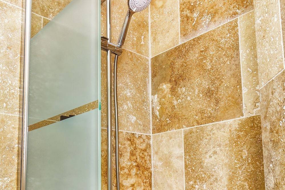 Ganze Wohnung, Magnificent Studio Hypercentre in Avignon, Vaucluse