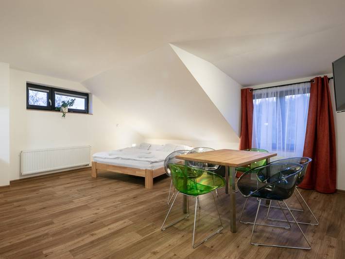 Apartament wakacyjny dla 4 osób, z Ogród i Widok w Jańskie Łaźnie