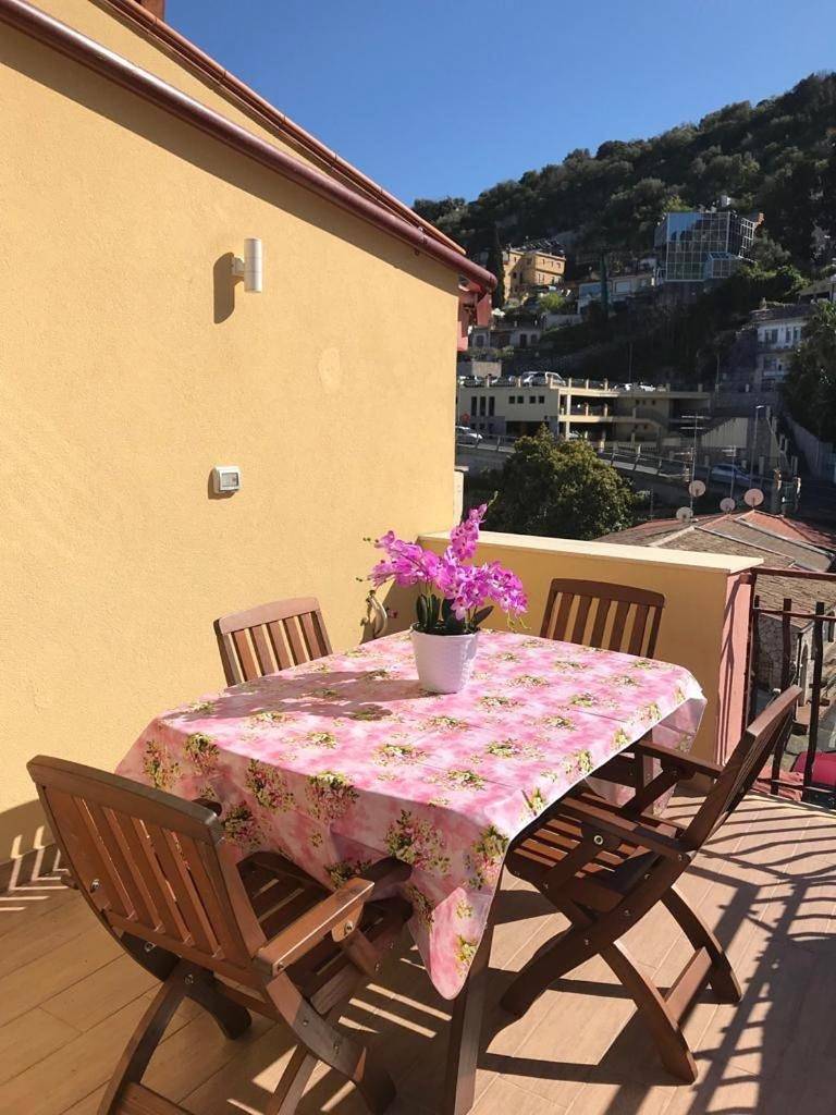 Double Room with Sea View in Mazzarò, Taormina