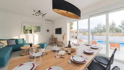 Villa für 11 Personen in Pag Stadt, Pag, Bild 2