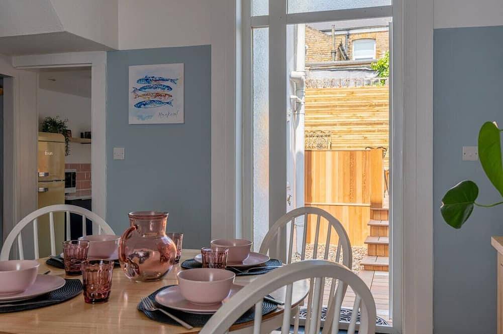 Margate Cosy Cottage | 5 mins Old Town & Beach in Botany Bay, Kent