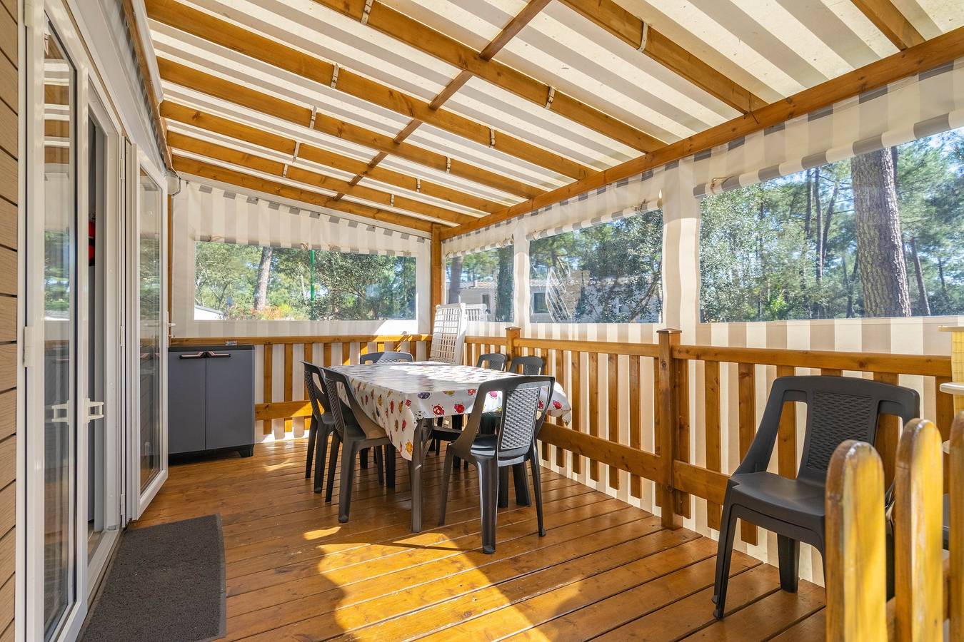 Mobil-home amorosa, bonne anse plage à la palmyre in Les Mathes, Côte de Beauté