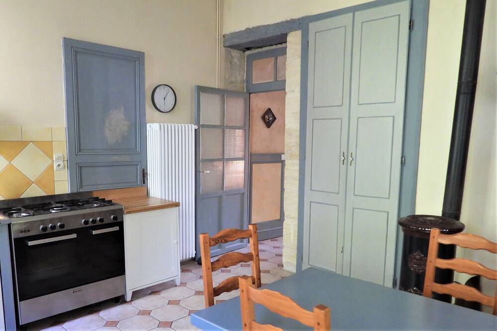 Château de La Comtesse,  parc de 2ha, piscine chauffée, 6 chambres - 5 Sdb in Saint-Martin-Petit, Région de Marmande