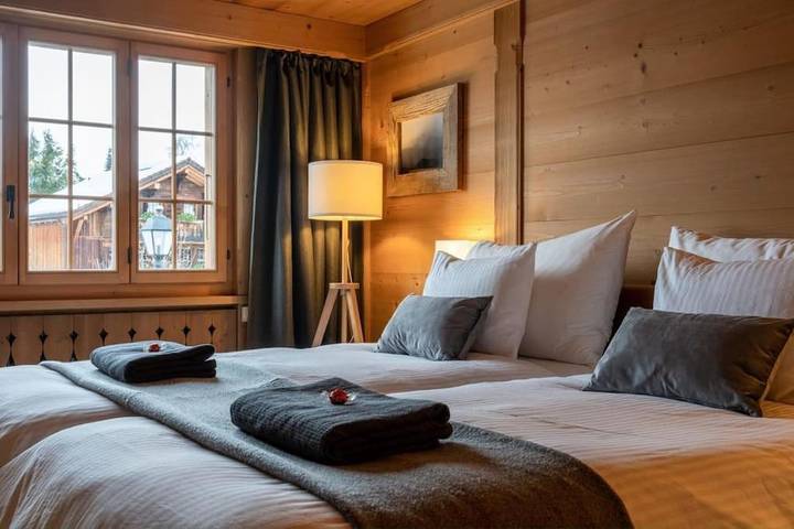Location de vacances pour 4 personnes, avec Balcon et Vue dans Gstaad