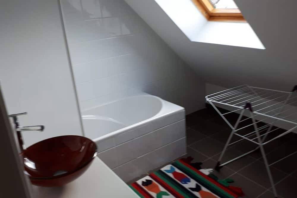 Casa familiar, acceso a internet wifi, bicicletas disponibles in Mesquer, Côte de Jade