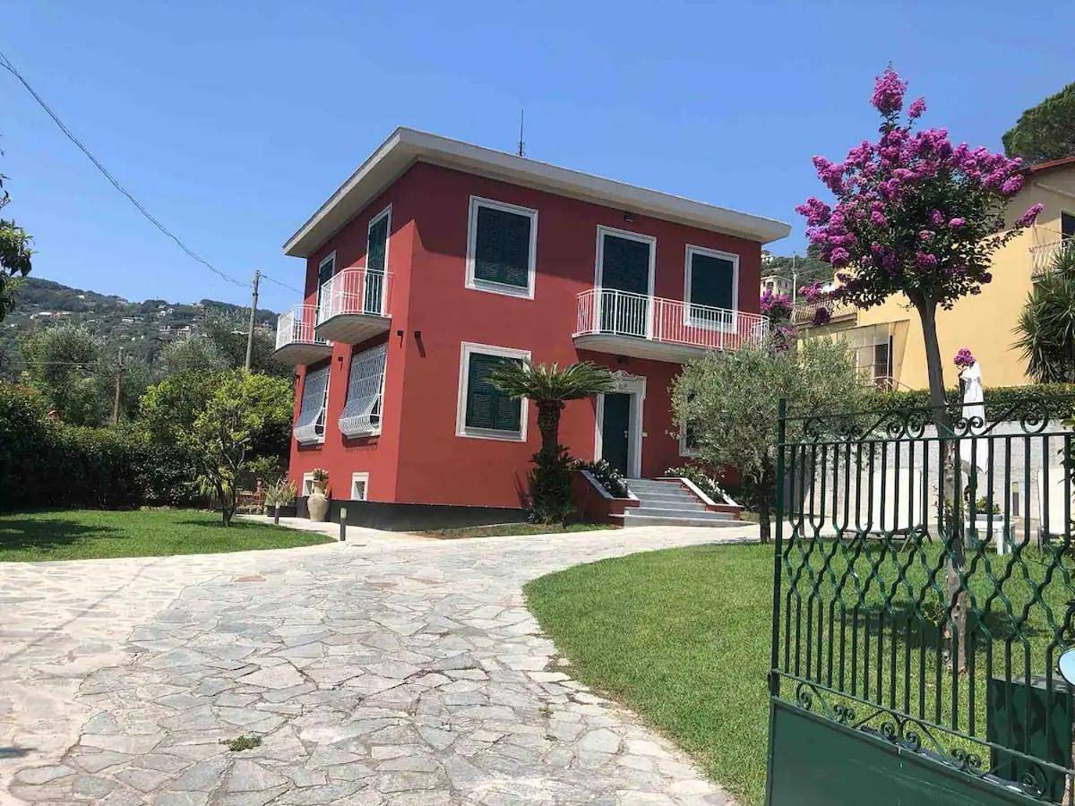 Elegante Villa Giardino + Posteggio privato in Santa Margherita, Santa Margherita Ligure