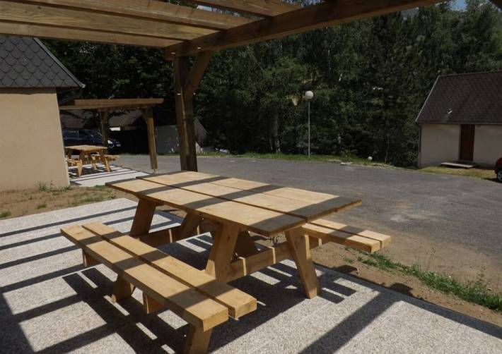 Gîte pour 9 personnes, avec terrasse, animaux acceptés à Le Claux - 2