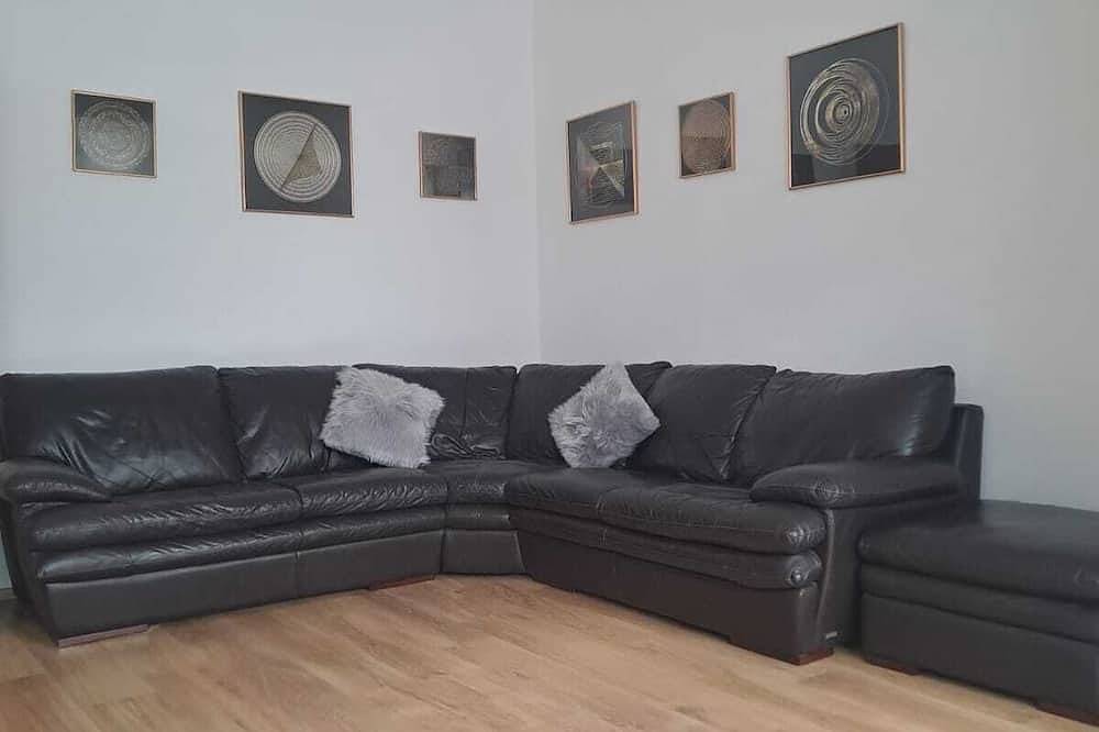 Ganze Wohnung, Ferienwohnung 4 Zimmer(7 Betten)in Chemnitz Kappel,als Monteurs-Wohnung geeignet in Chemnitz, Chemnitz und Umgebung