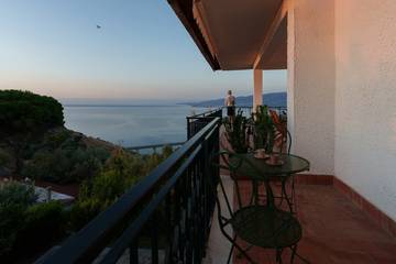 Agriturismo per 4 Persone in Staletti, Costa Ionica Calabria, Foto 1