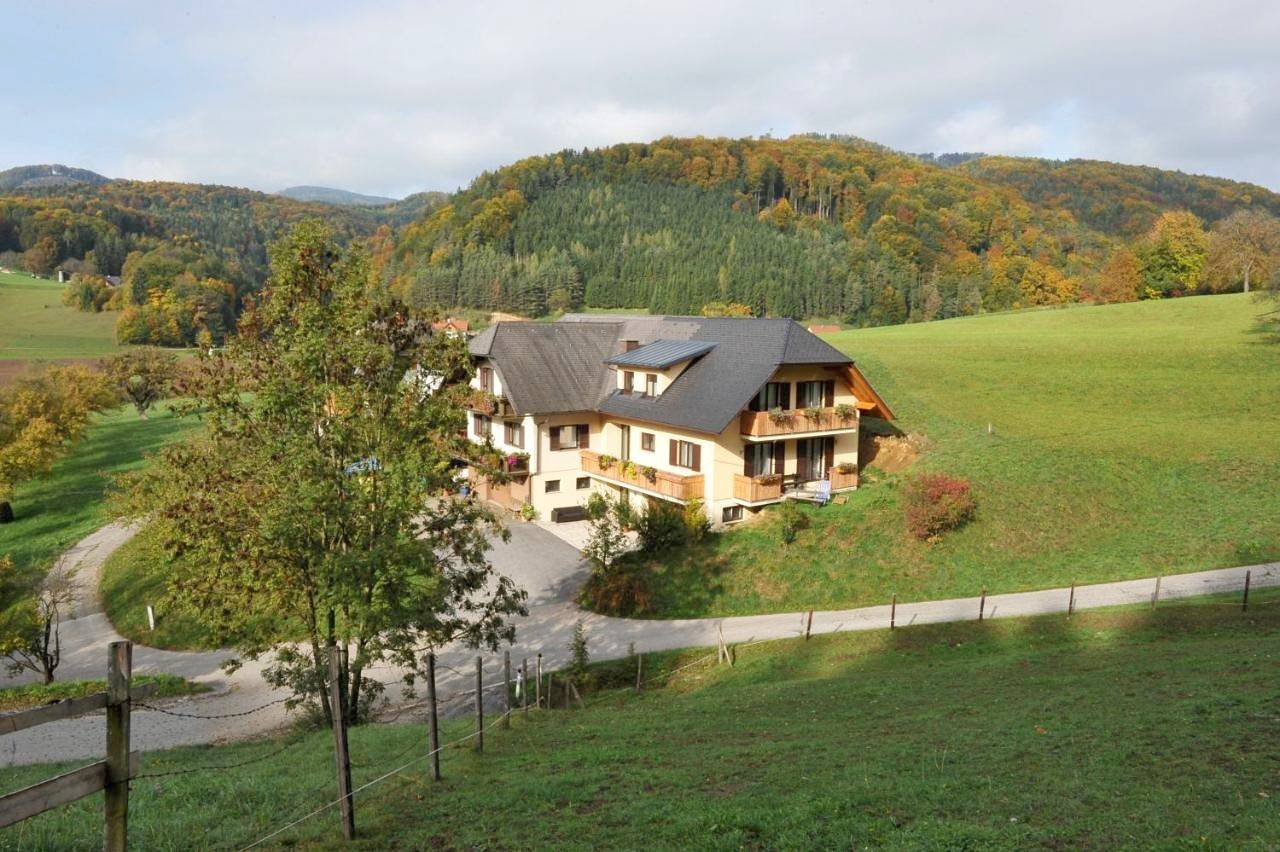 Gasthaus - Gästehaus Schusterbauer in Eisbach, Steirerland