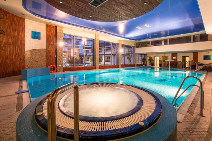 Hotel dla 4 osób, z sauna i jacuzzi oraz basen i ogród - 1