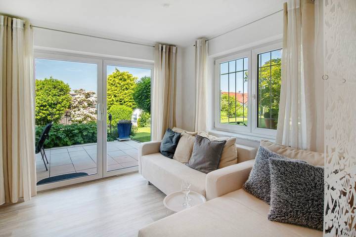 Ferienwohnung für 2 Personen, mit Garten und Seeblick am Bodensee - 2