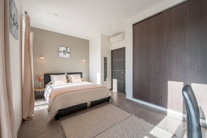 Gîte pour 4 personnes, avec terrasse, animaux acceptés dans Office de Tourisme Sainte Maxime - 4