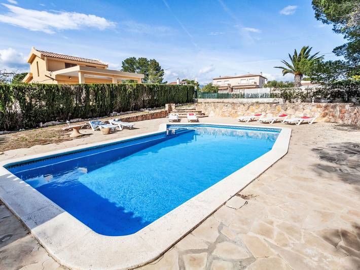 Location de vacances pour 10 personnes, avec jardin et balcon dans Les Tres Cales - 2