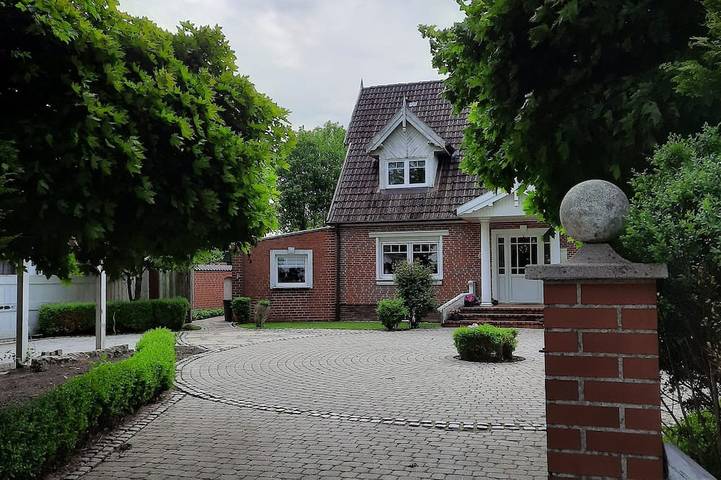 Ferienwohnung für 4 Personen, mit Garten und Terrasse, mit Haustier in Bekdorf
