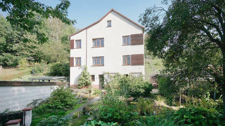 Ferienwohnung für 4 Personen, mit Terrasse und Garten sowie Sauna und Ausblick