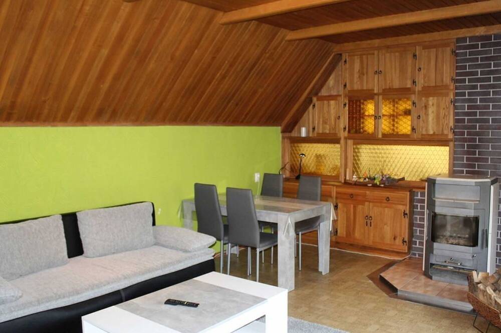 Ganze Wohnung, Ruppelts Ferienwohnung - Sorgenfreies Reisen* - Ferienwohnung - online in Möllensdorf, Coswig (Anhalt)