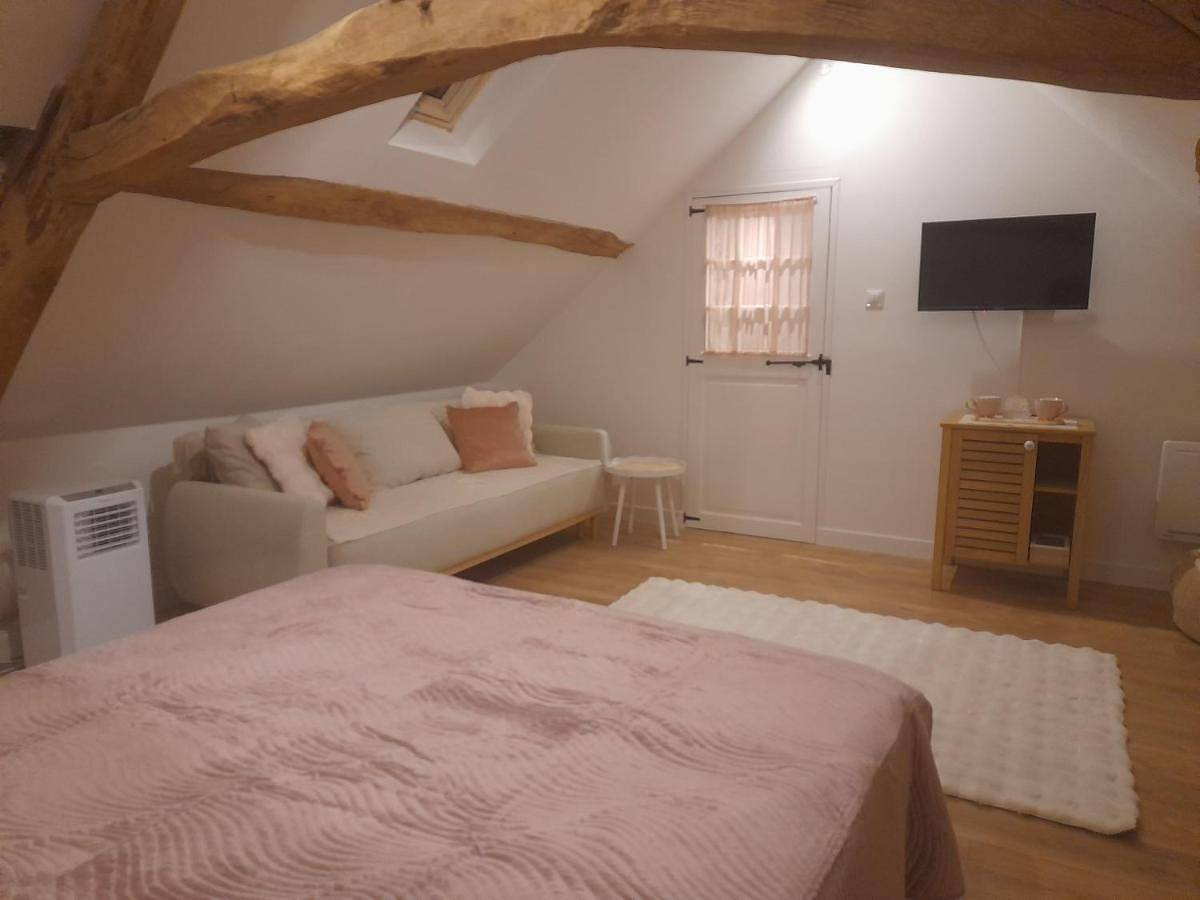 Appartement entier, La Maison Arc-en-ciel in Brigueil-le-Chantre, Vienne (France)