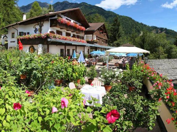 Ferienwohnung für 4 Personen, mit Garten und Sauna, mit Haustier im Dorf Tirol - 2