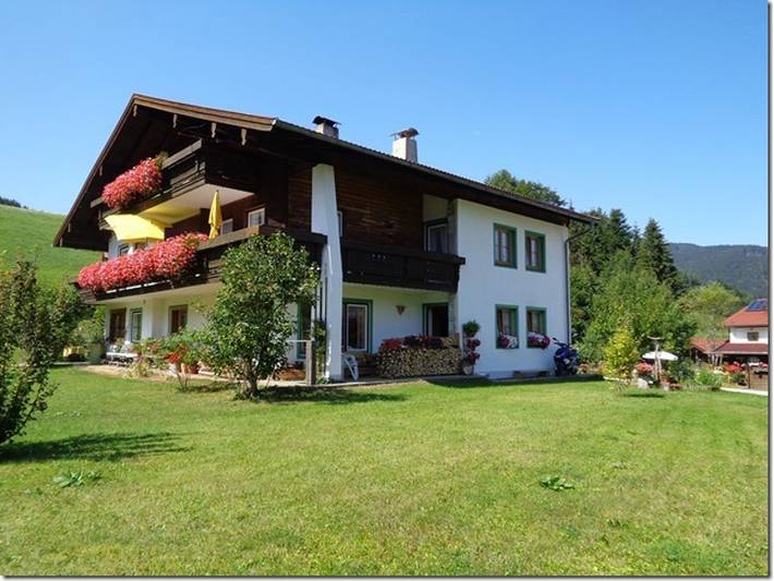Ferienwohnung für 3 Personen, mit Balkon und Garten im Chiemgau - 3