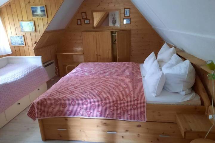 Chalet für 5 Personen, mit Terrasse in Altenberg - 2