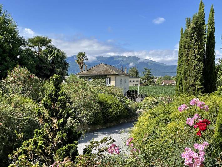 Gîte pour 9 personnes, avec jardin et piscine dans Béarn - 2