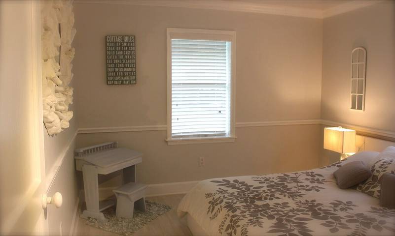 Holiday rental for 15 people, with garden in Dunedin