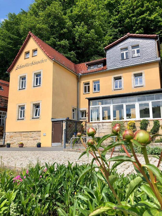 Ferienwohnung für 3 Personen, mit Terrasse und Garten sowie Ausblick in Stadt Wehlen