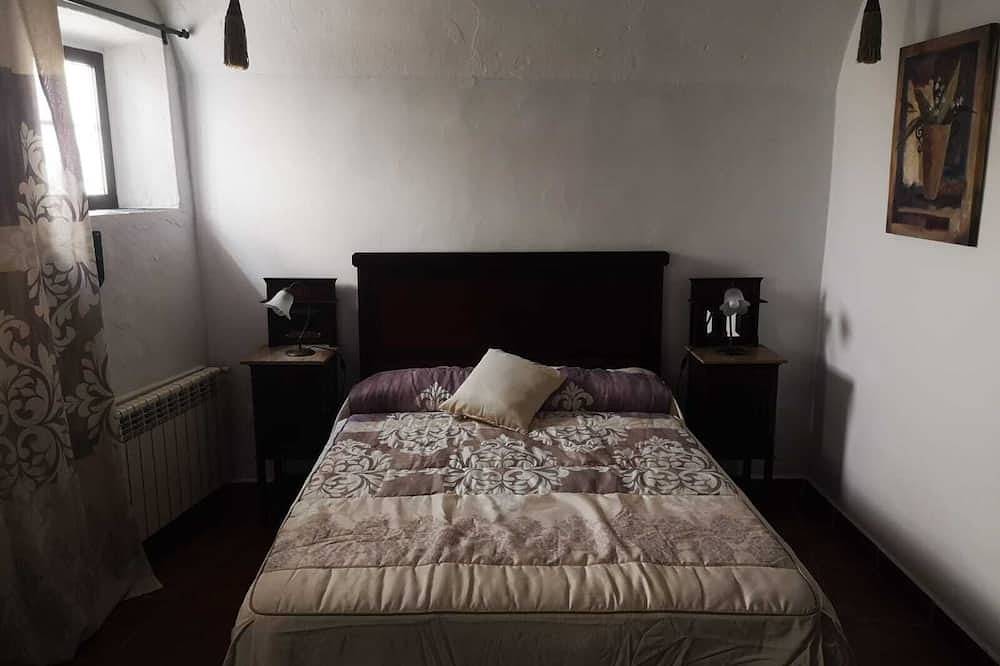 Los Gaitanes Rural House in Valverde de Leganés, Badajoz Province