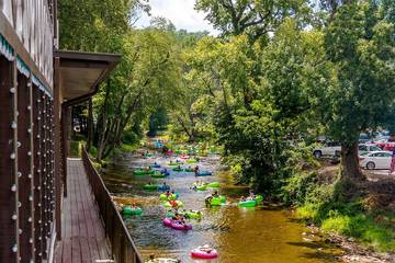 Glamping for 2 Guests in Blue Ridge Mountains, Chattahoochee National Forest, Picture 3