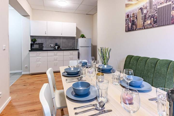 Ferienwohnung für 8 Personen, mit Terrasse und Garten in Berliner Mauer