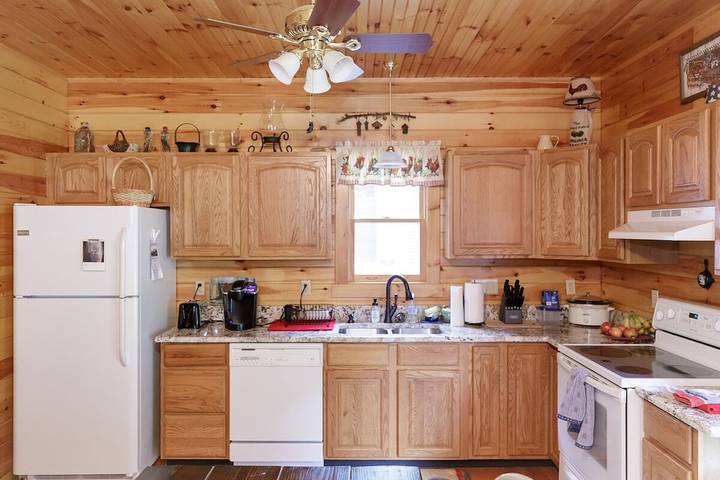 Blockhütte für 6 Personen, mit Garten und Whirlpool - 1