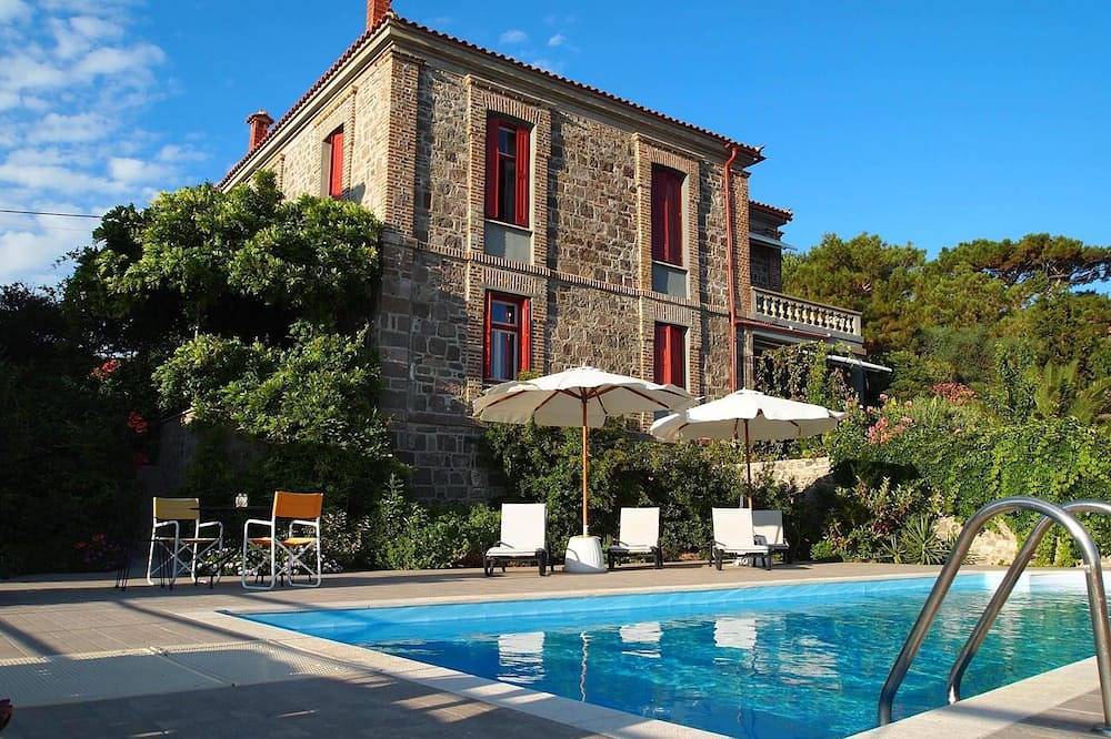 Ferienwohnung Villa mit privatem Pool und Meerblick in Petra (Griechenland), Lesbos