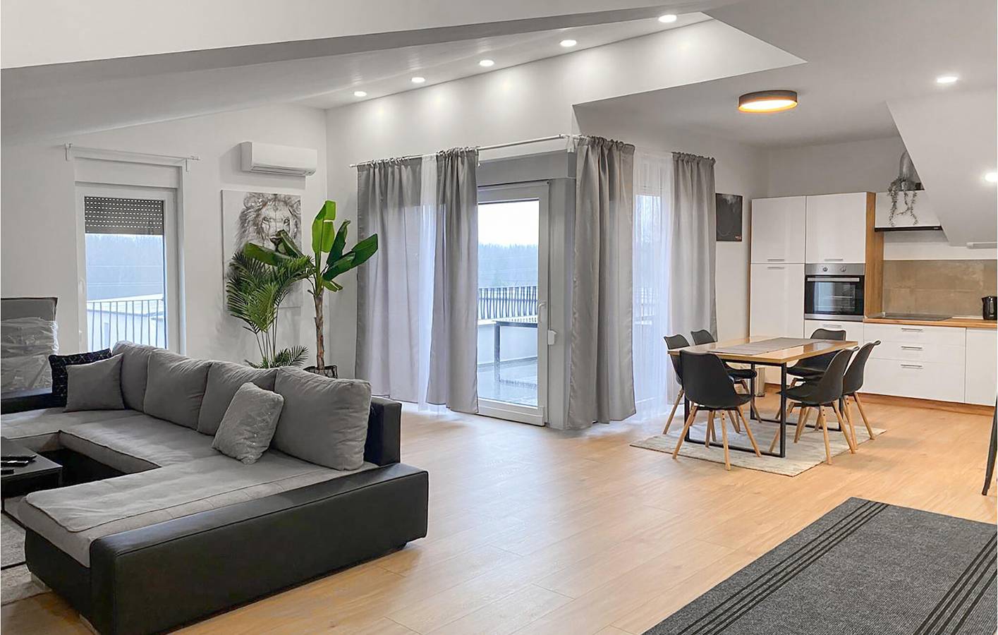 Charmantes Apartment mit 1 Schlafzimmer, Pool und WLAN in der Nähe von Jezero Čiče in Zagreb und Umgebung