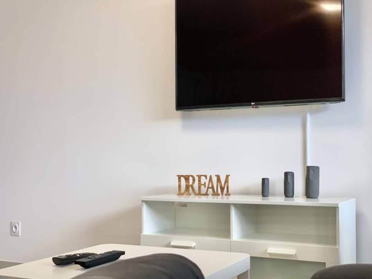 Ganze Wohnung, Appartamento a Meylan con terrazza soleggiata in Meylan, Isère