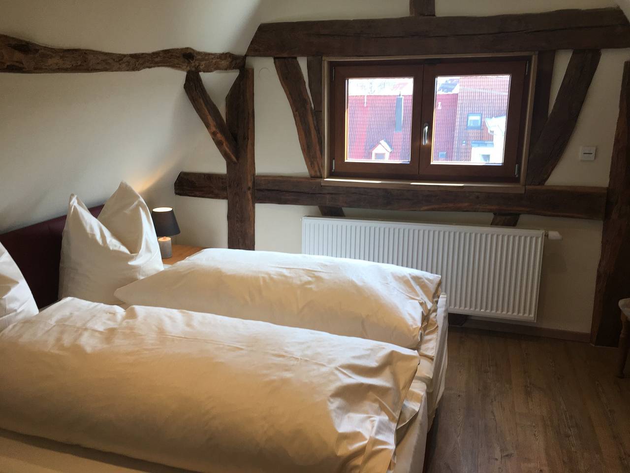 Ganze Wohnung, Apartment „7“ mit Gemeinschaftsterrasse und Wlan in Mössingen, Neckar-Alb