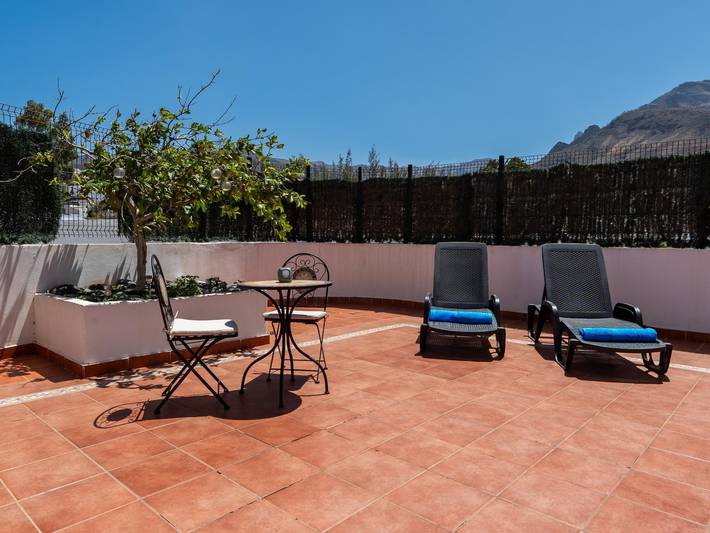 Ferienwohnung für 5 Personen, mit Balkon und Terrasse
